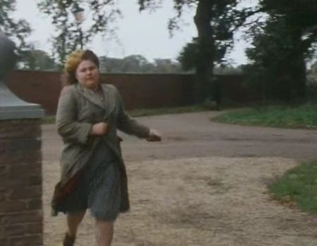 Shot from Miss Marple: A pocket full of rye
